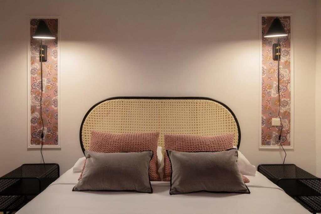 Romantic Flat In The Heart Of The City Avinhão Exterior foto